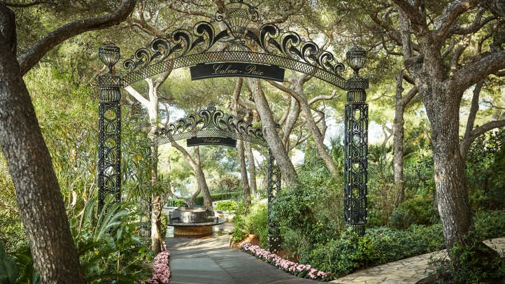 Grand-Hôtel du Cap-Ferrat, A Four Seasons Hotel Wine Bar