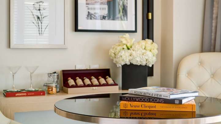Luxury Hotel Room in LA at Four Seasons