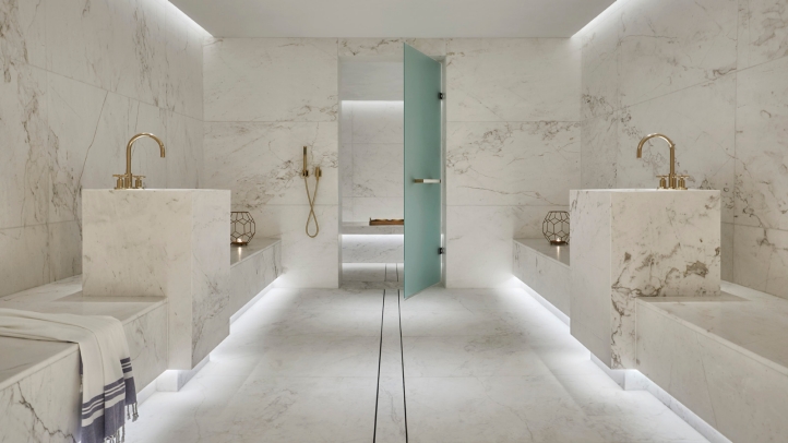 Luxury Spa at Four Seasons Hotel at The Surf Club