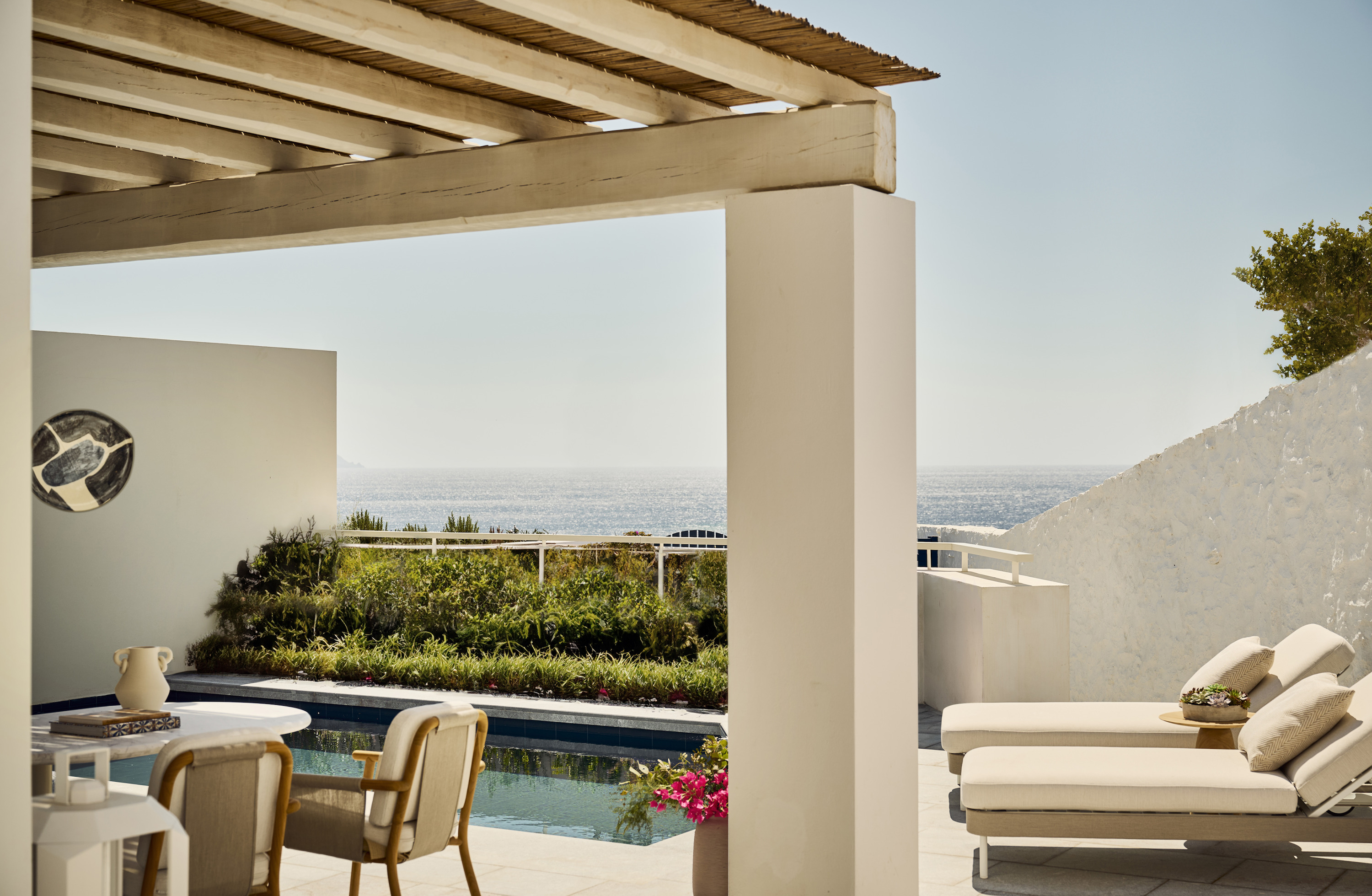 Álef Mediterranean grill restaurant at Four Seasons Mykonos with seaside dining terrace