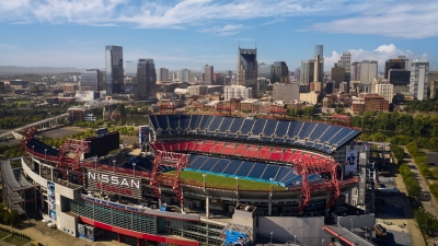 Four Seasons Hotel Nashville Invites Fans to the “Titans Terrace