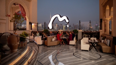 Four Seasons Lifestyle 