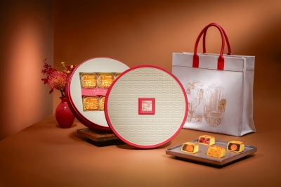 Lung King Heen Mooncake