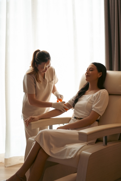 Longevity Lounge