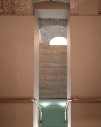 MIL_1497_aspect4x5
