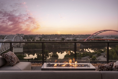 Pool Terrace 