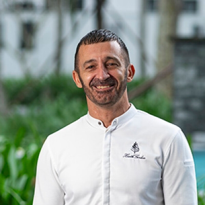 NMH_1630_square_300x300