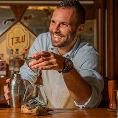 BAL_2462_square_300x300