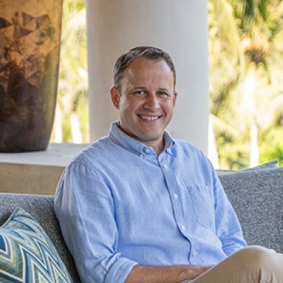 UBU_1208_square_300x300 UBU_1208_square_300x300