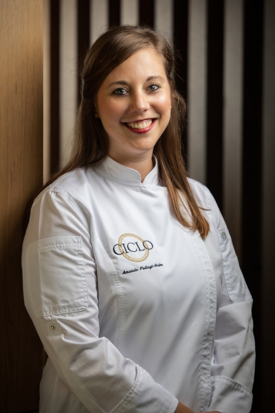 Chef Amanda Pallagi-Naim Chef Amanda Pallagi-Naim